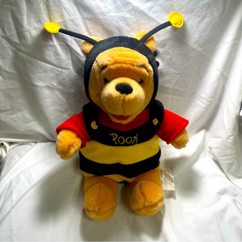 Bumble Bee Pooh bear 🐝